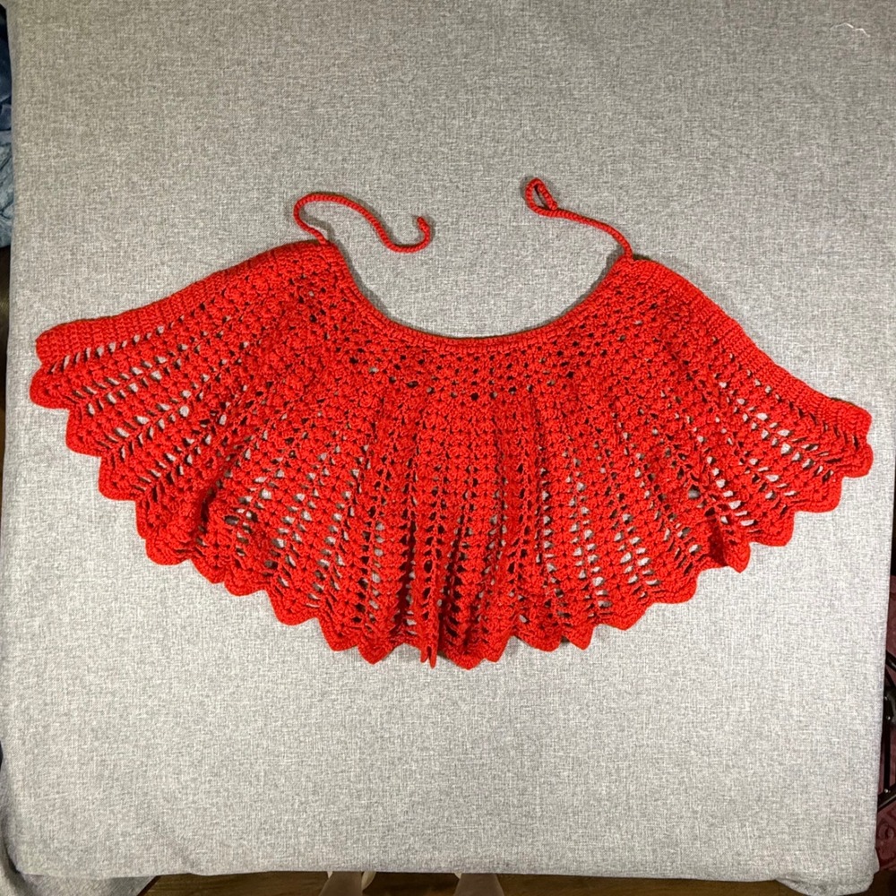 VTG Handmade Crochet Capelet Shawl Women Red Scalloped Open Knit Boho Poncho OS